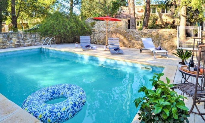 Mornas Otro | Authentic Provencal mas in Mornas