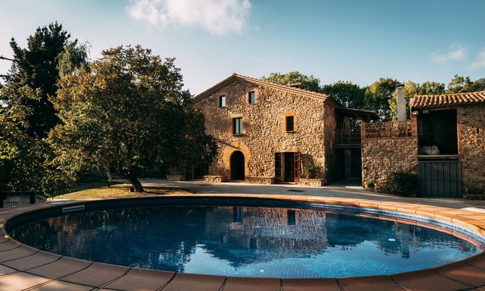 Sant Hilari Sacalm Cabaña | Casa rural autentica i amb personalitat