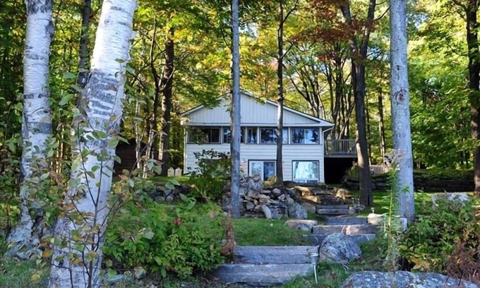 Baysville Cabaña | Auténtica cabaña de troncos Muskoka de 1935 con todas las comodidades del hogar