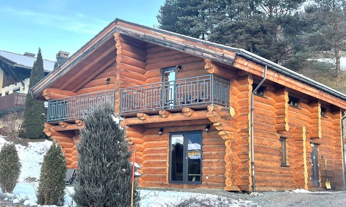 Jenig Chalet De Esquí | Authentic wooden chalet near Nassfeld ski area