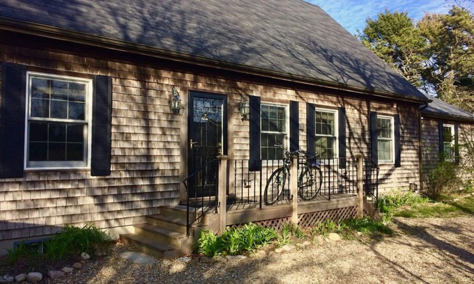 Nantucket Town Apartamento | Bicicleta a la playa 7 minutos !! ¡El verano ya casi está aquí!
