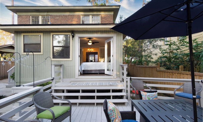Riverside Casa | Summer Sale! Pristine~Historic Avondale Gem~6BR