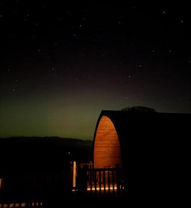 Hallington Chalet De Esquí | Autumn Special Offer - Secluded Luxury Cabins with stream, stargazing, walks and nature - Fell Farm Hideaway