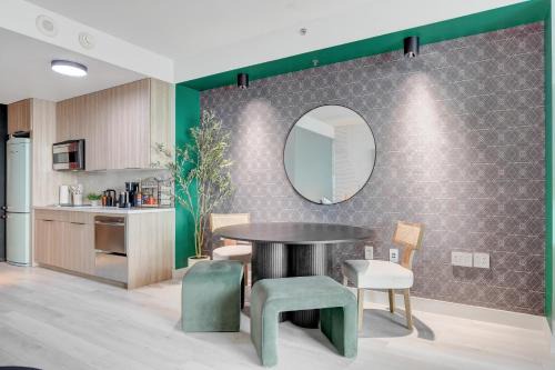 Las Vegas Apartamento | AVA SUITE 37th FLR STRIP VIEW BALCONY Palms Place