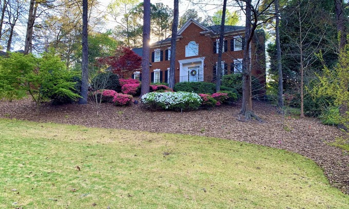 Evans Casa | Available Year Round!!! The Retreat