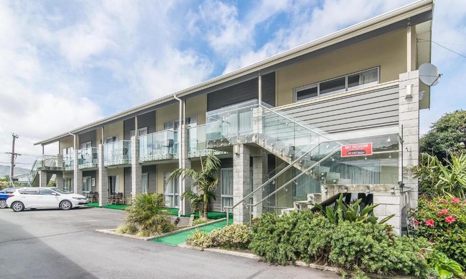 Petone Hotel | Avana Suites