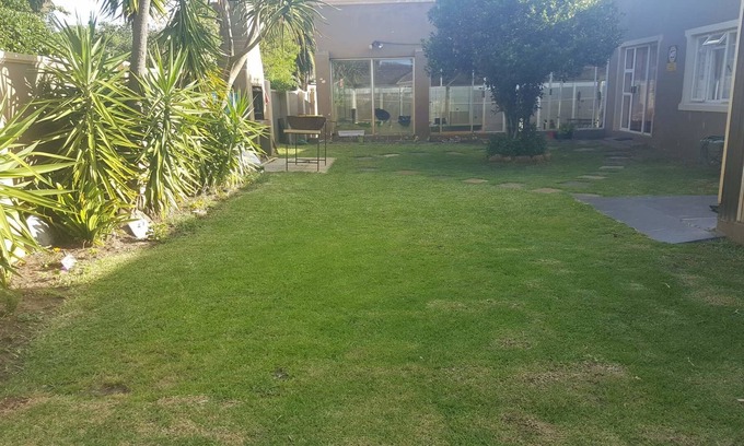 Cape Town Casa | Avenue Bernard Guest House