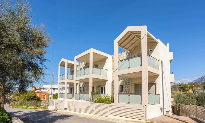 Avia Casa | Avia Blue Maisonettes - Beach View, up to 12ppl