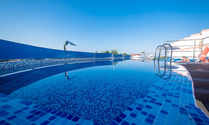 Paphos Hotel | Avlida Hotel