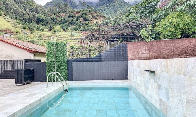 Sao Vicente Casa | Avo Maria House 2 by Atlantic Holiday