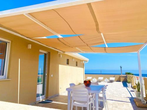 Cicirata Inizio Apartamento | Avola Fronte Mare Villa Giulia