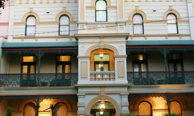 Randwick Casa | Avonmore on the Park Boutique Hotel
