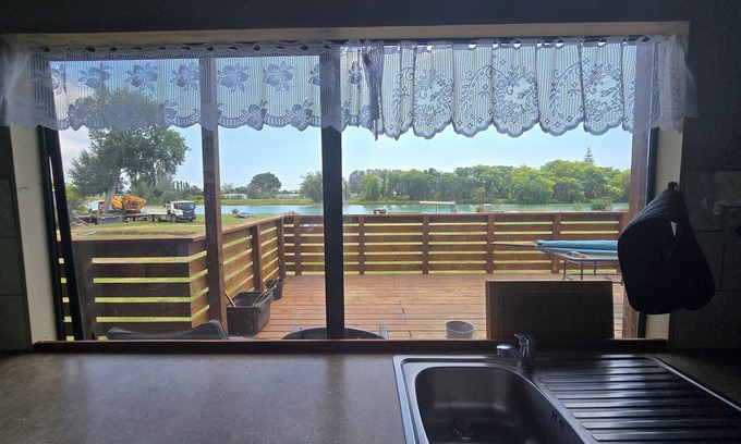 Tolaga Bay Casa | Awa on Factory Road