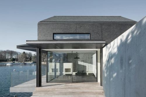 Hilterfingen Casa | Award-winning cottage on lake Thun- New