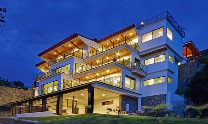 Esterillos Condominio | Galardonado condominio de lujo con vista al mar a 275 yardas de la playa