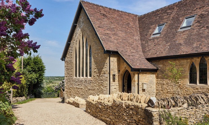 North Leigh Casa | Award Winning Luxury Cotswolds Retreat nr Estelle Manor. Wheelchair friendly.