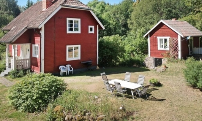 Vasteras Casa | Away from it all, unique holiday accommodation on a private island with no land connection