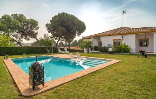 Villanueva del Río y Minas Casa | Awesome Home In Villanueva Del Rio Y M