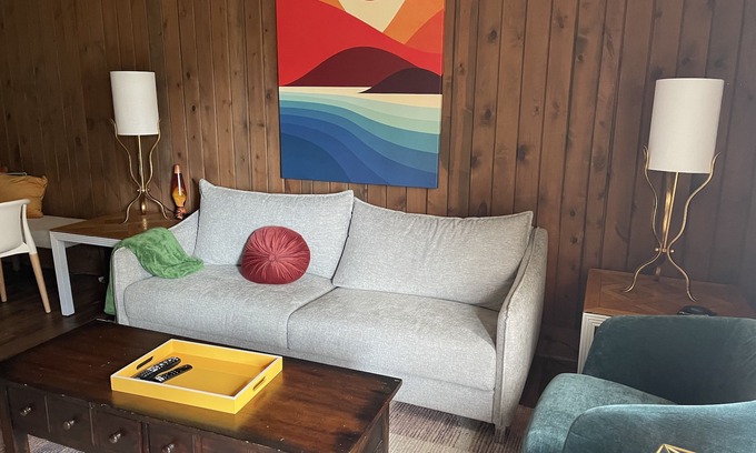 Snowshoe Casa | Awesome- 2 Kings- Pet friendly! WABASSO 17 ski-bike-in-out