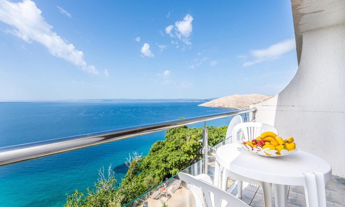 Stara Baska Apartamento | Impresionante apartamento en Stara.