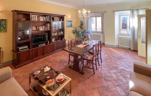 Bibbiena Apartamento | Awesome Apartment In Bibbiena With Wifi