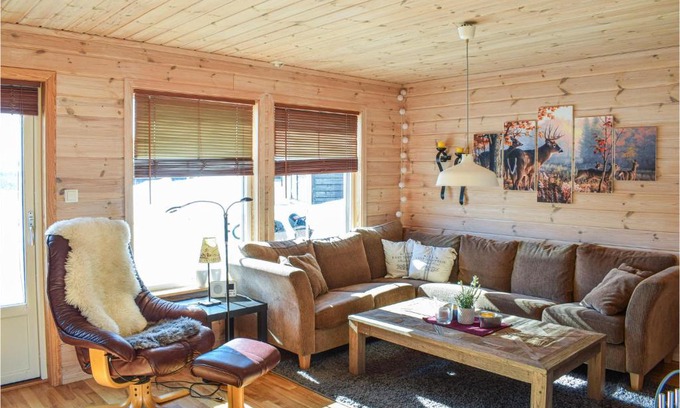 Ljosland Apartamento | Awesome apartment in seral with 3 Bedrooms and Sauna