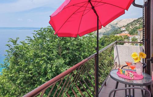 Stara Baska Apartamento | Awesome Apartment In Stara Baska With House Sea View