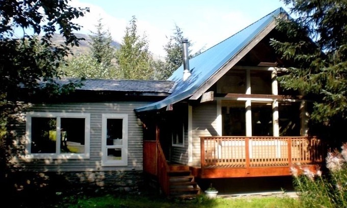 Alyeska Chalet De Esquí | Impresionante Chalet de esquí totalmente amueblado para 6 está cerca de las pistas!