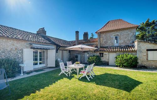 Gageac-et-Rouillac Casa | Awesome Home In Gageac-Et-Rouillac