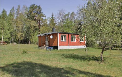 Tvetaryd Casa | Awesome Home In Backaryd With Kitchen