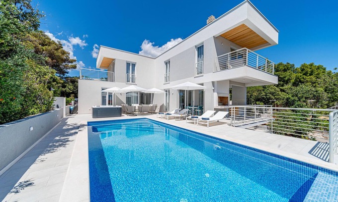 Blato Casa | Impresionante casa en Blato con sauna