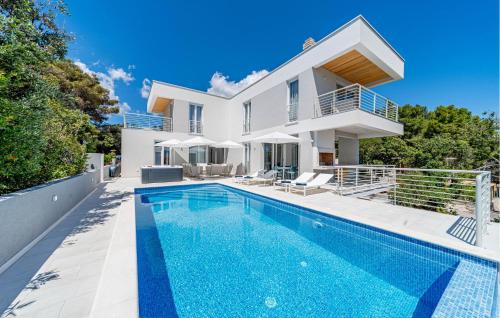 Blato Casa | Awesome Home In Blato With Sauna