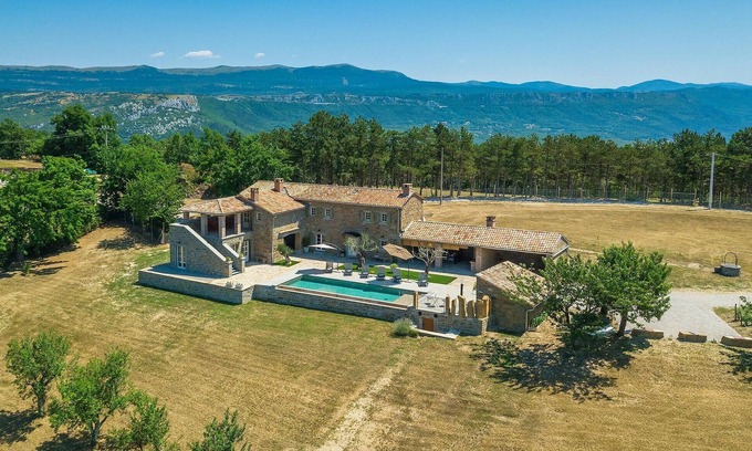 Buzet Casa | Impresionante casa en Buzet