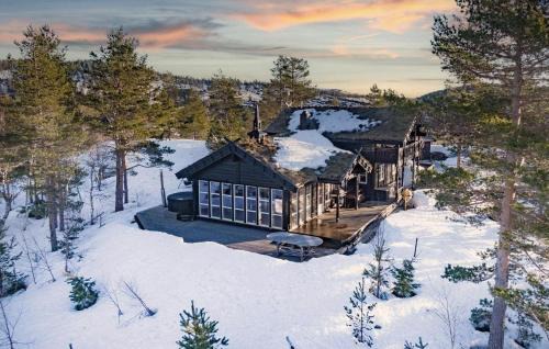 Tørdal Casa | Awesome Home In Drangedal With Sauna