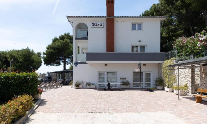 Duce Casa | Bonita casa en Duce con cocina