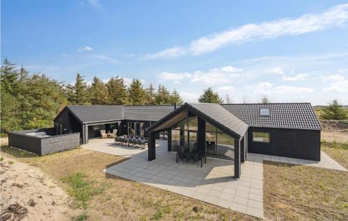 Hvide Sande Casa | Awesome Home In Hvide Sande With Sauna