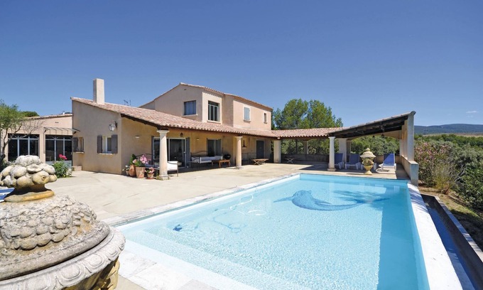 Joucas Casa | Impresionante casa en Joucas con cocina