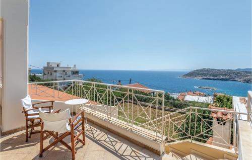 Kaki Thalassa Casa | Awesome Home In Kaki Thalassa-Keratea With Wifi