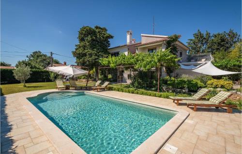 Krnica Casa | Awesome Home In Krnica