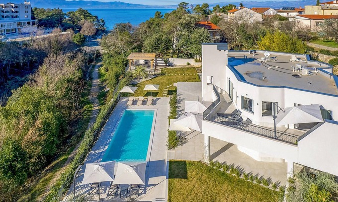 Milcetici Casa | Hermosa casa en Malinska con WiFi