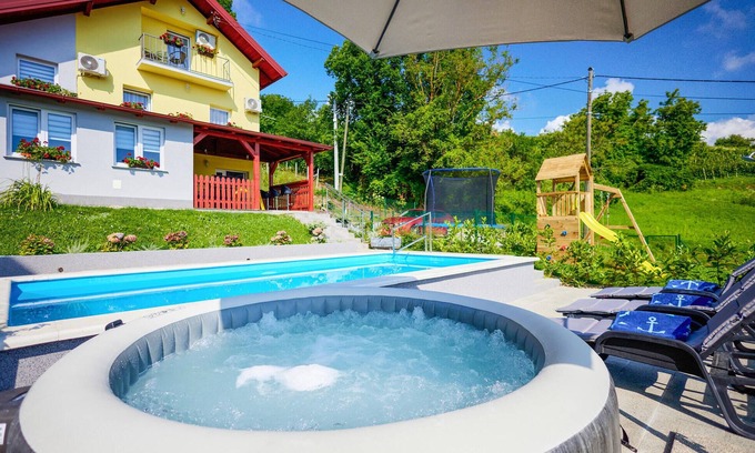 Kraljevec Sesvetski Casa | Impresionante casa en Paruzevina con.