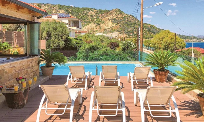 Egira Casa | Impresionante casa en Petalou, Corintia
