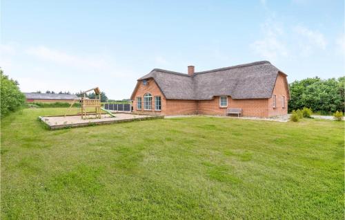 Øby Casa | Awesome Home In Ulfborg With Sauna
