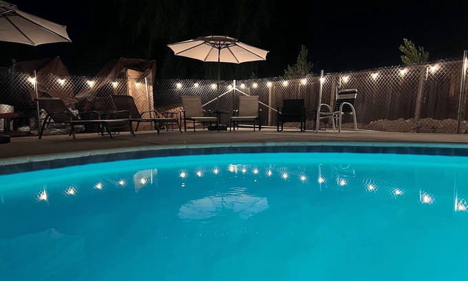 West Hills Casa | Awesome House w/Heated Pool, Theater & Game Room!