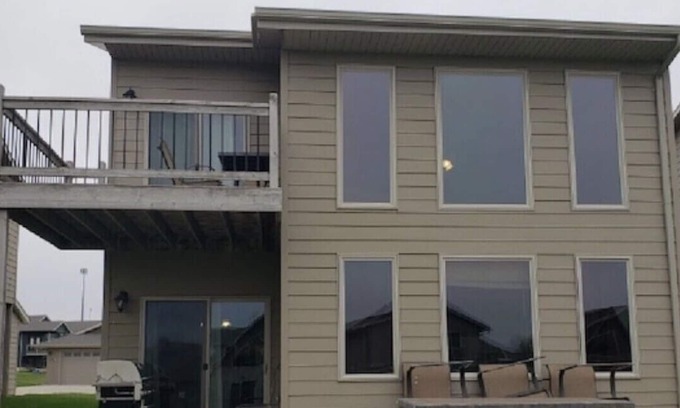 Arnolds Park Cabina | Awesome location- Hip Nautic Poolside Cabin