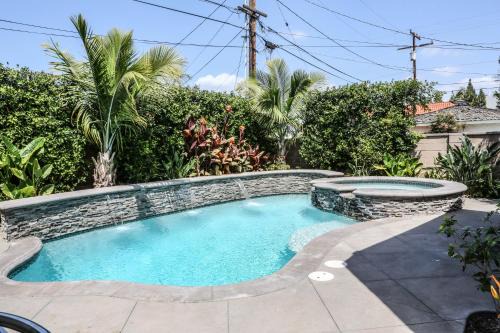 Hermosa Village Casa | Awesome Pool Home 1/4 Mile To Disney Tram on Magic Way