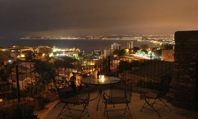 Valparaiso Casa | Awesome view, Valparaiso Terrace (near Parque Cultural)