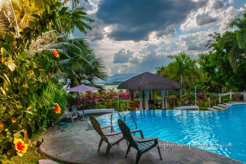Tanauan City Casa | AWILIHAN PRIVATE PARADISE RESORT