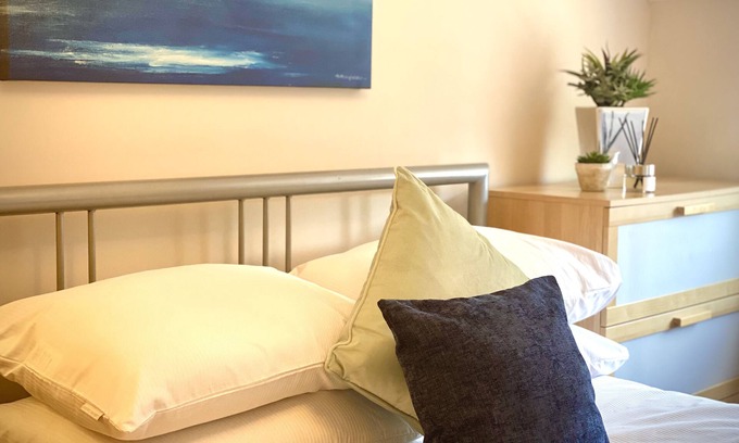 Hartwell Casa | Aylesbury Contractor & Staycation Home