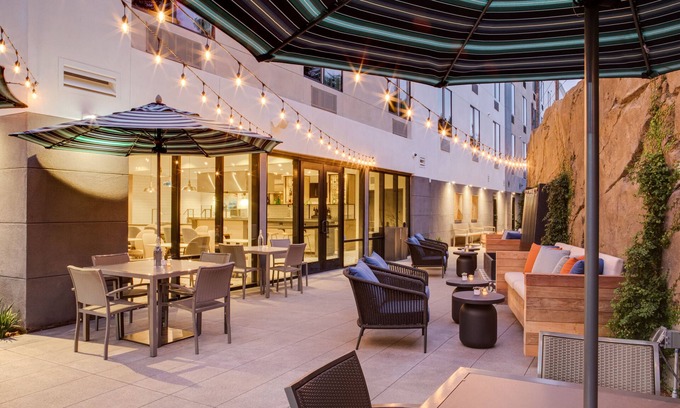 Vista Hotel | Ayres Hotel Vista Carlsbad